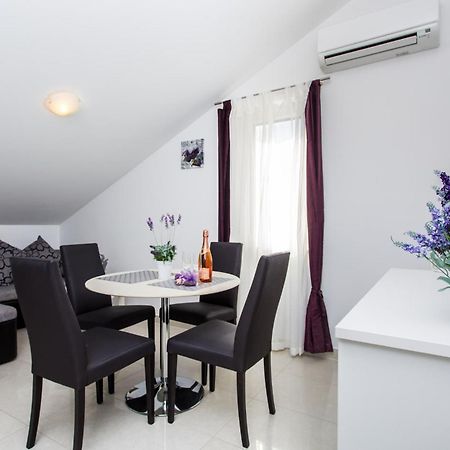 Apartments Lavanda Baška Eksteriør billede