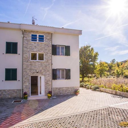 Apartments Lavanda Baška Eksteriør billede