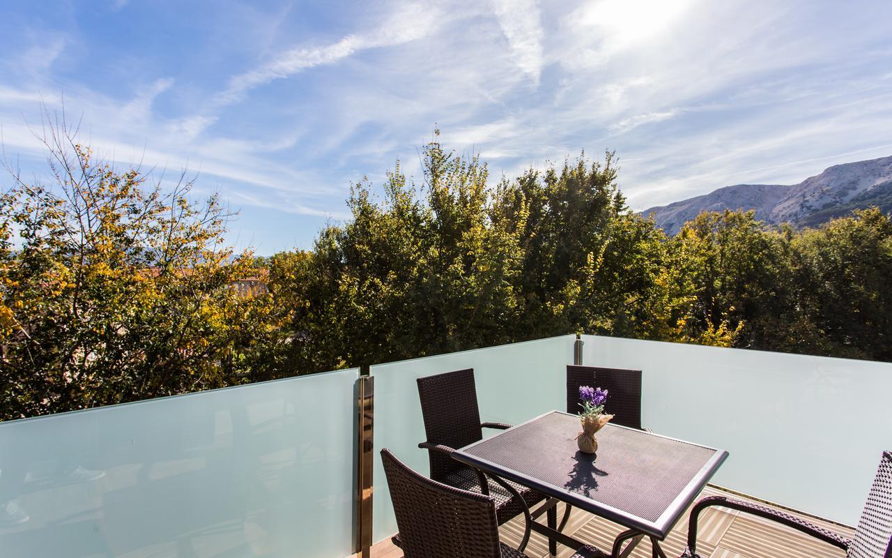 Apartments Lavanda Baška Eksteriør billede