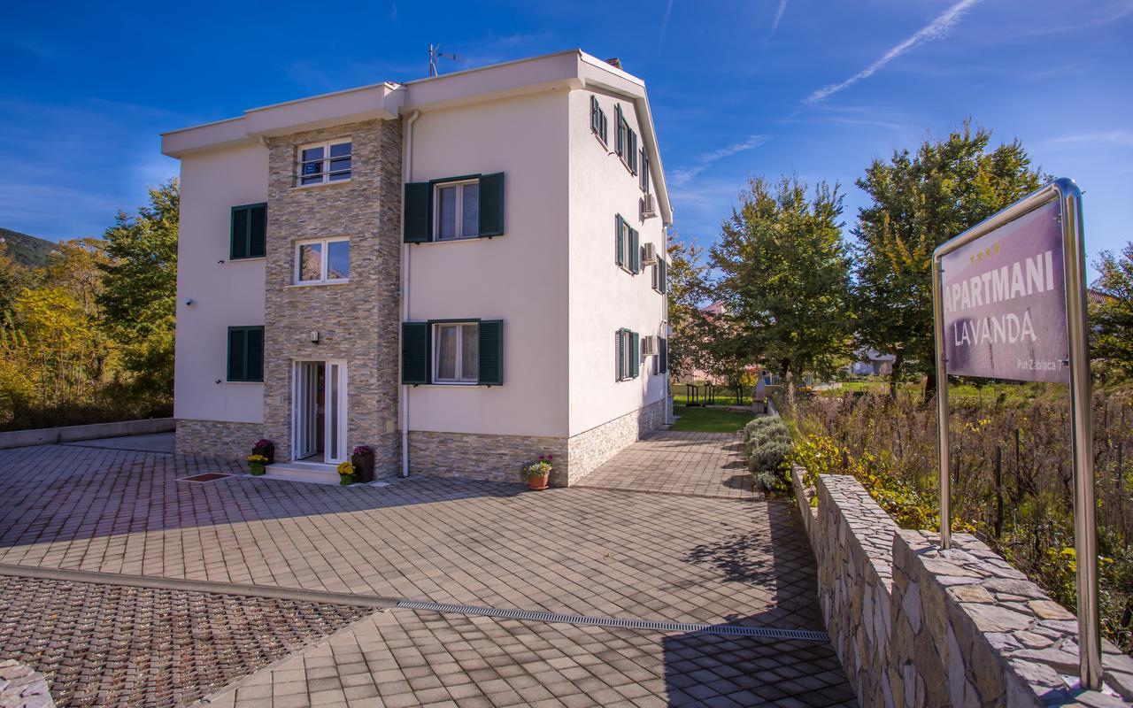 Apartments Lavanda Baška Eksteriør billede