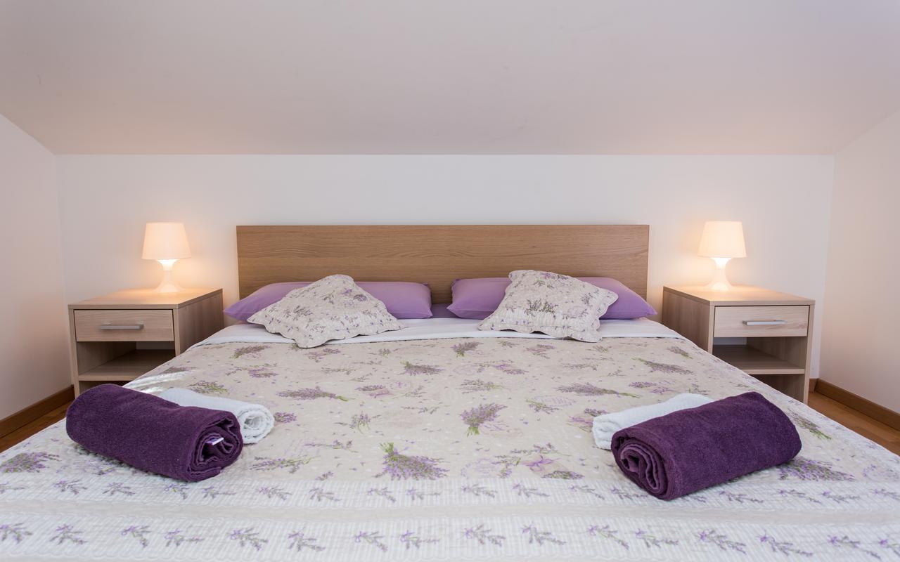 Apartments Lavanda Baška Eksteriør billede