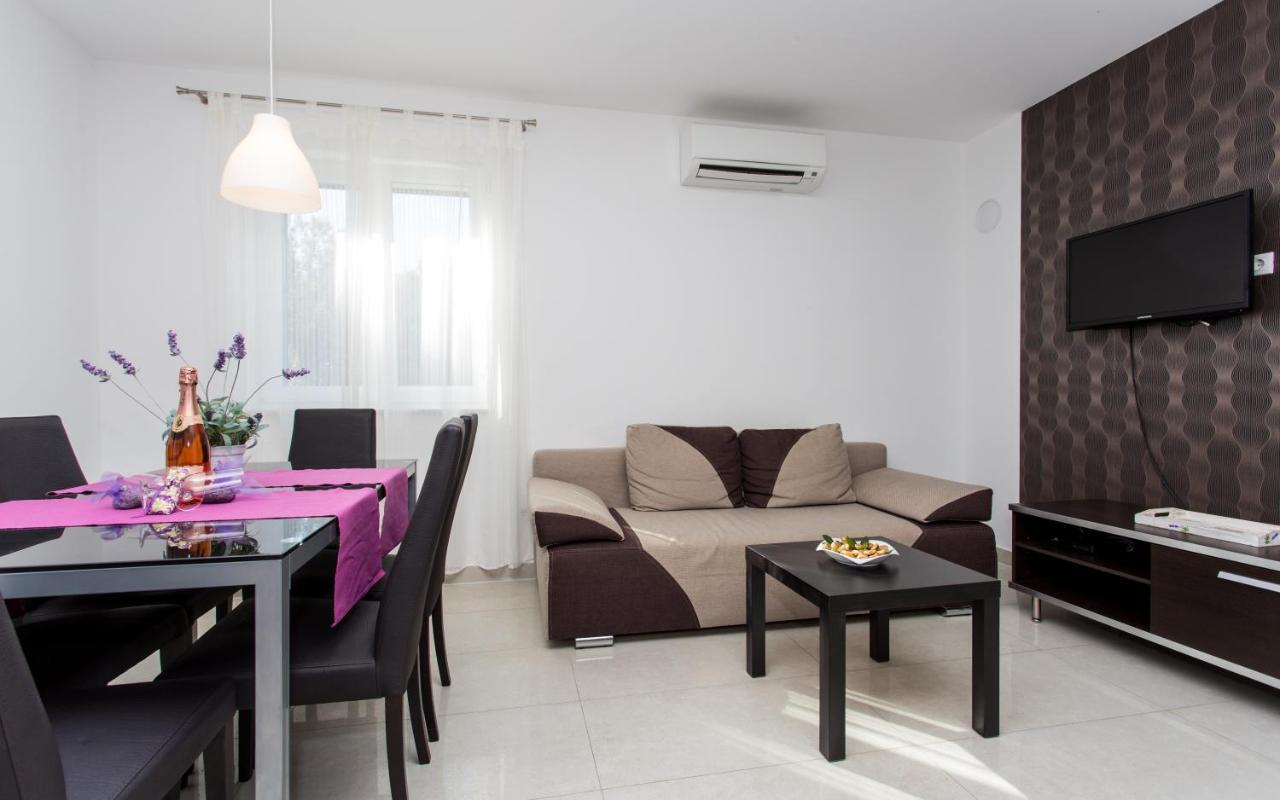 Apartments Lavanda Baška Eksteriør billede